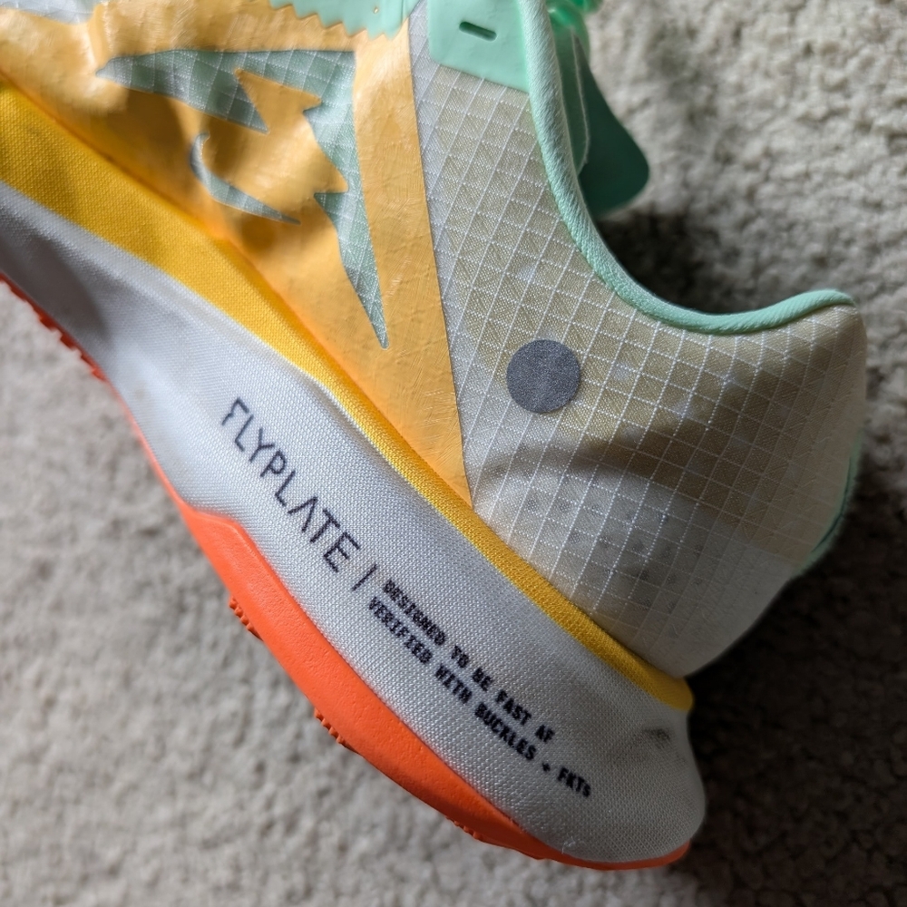 Nike ZoomX Ultrafly Trail Summit White Vapor Green Size 7.5 Women's - Picture 4 of 12